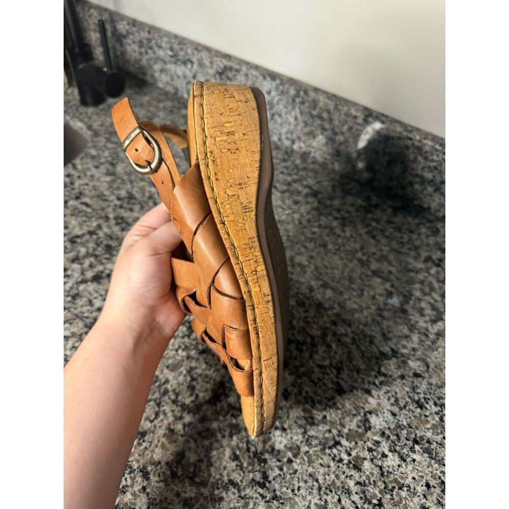 BORN Sandals - Picture 2 of 5